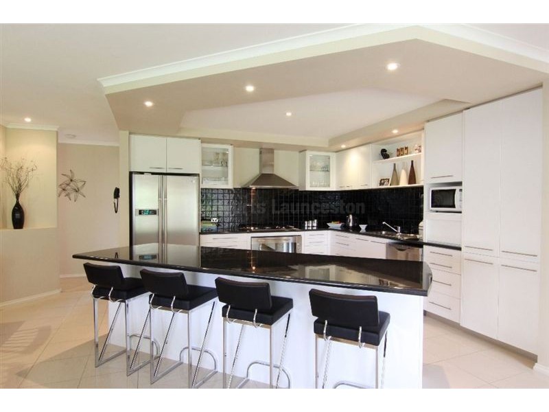 33 Richings Drive, Youngtown TAS 7249