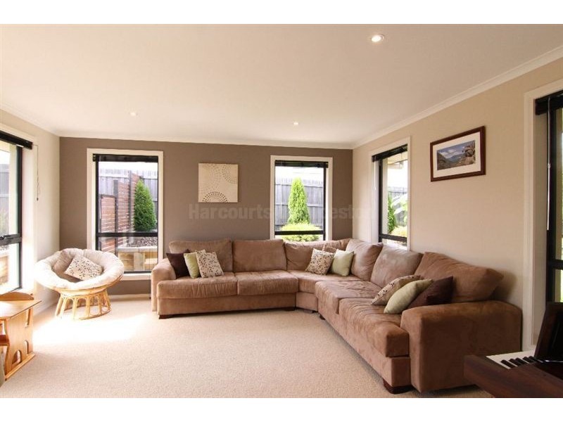 33 Richings Drive, Youngtown TAS 7249