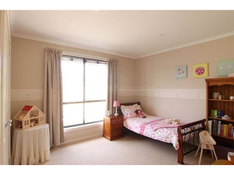 33 Richings Drive, Youngtown TAS 7249
