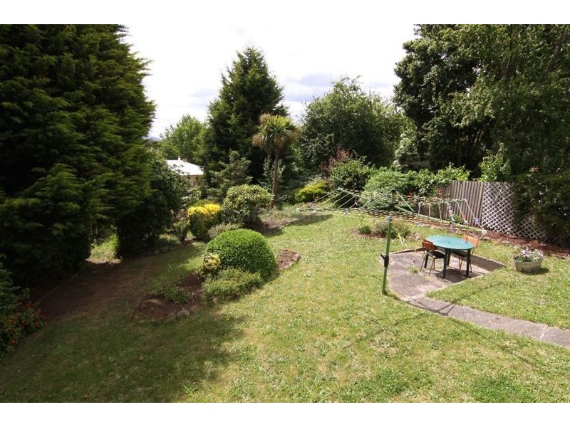 9 Anthony Street, Trevallyn TAS 7250