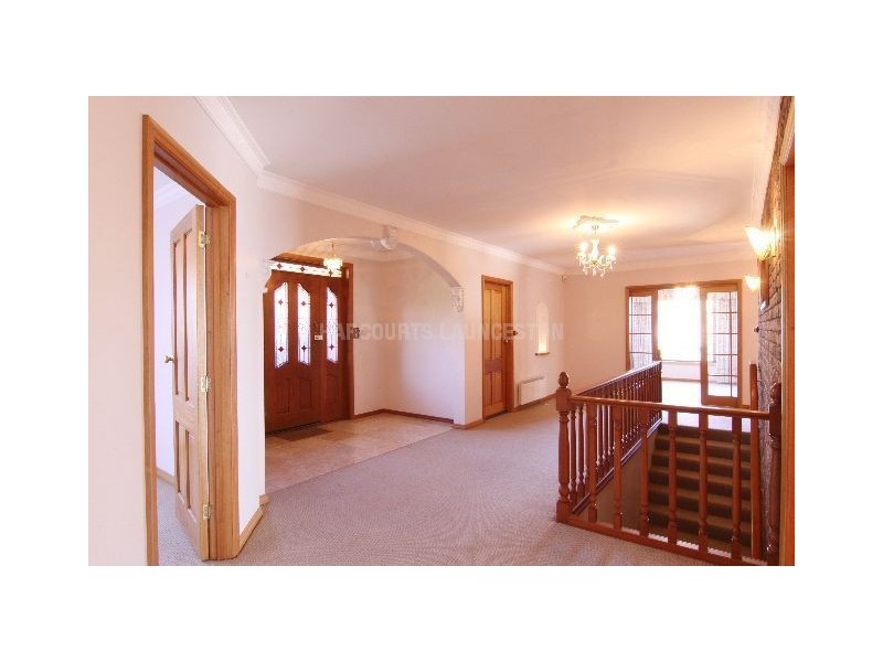 9 Far View Avenue, Riverside TAS 7250