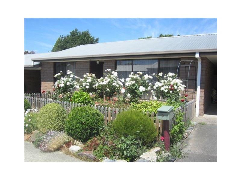 5 William Street East, Beaconsfield TAS 7270
