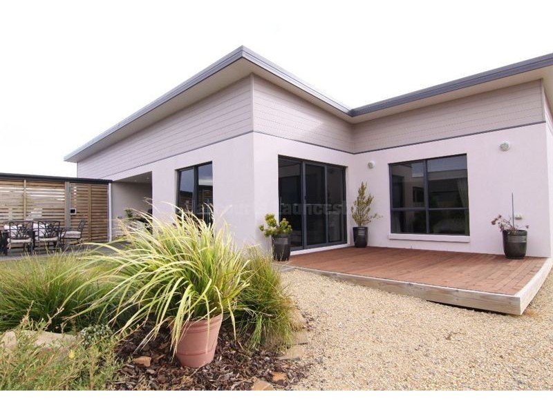 17 Savoy Place, Youngtown TAS 7249
