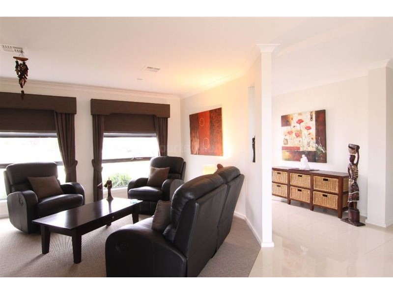 17 Savoy Place, Youngtown TAS 7249