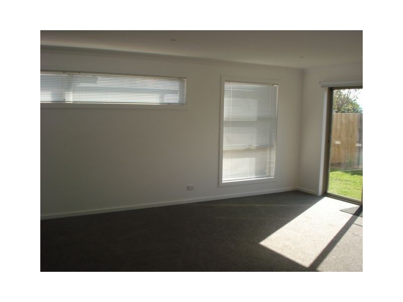 2/20 Savoy Place, Youngtown TAS 7249