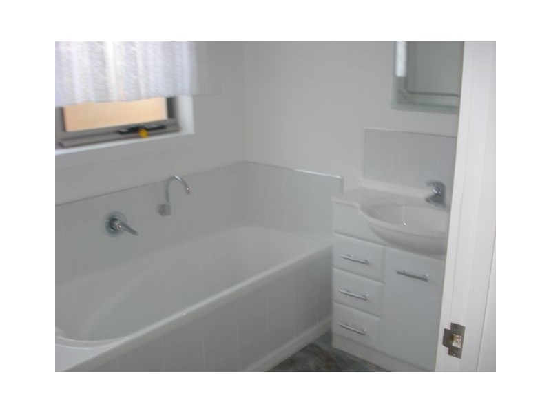 2/20 Savoy Place, Youngtown TAS 7249