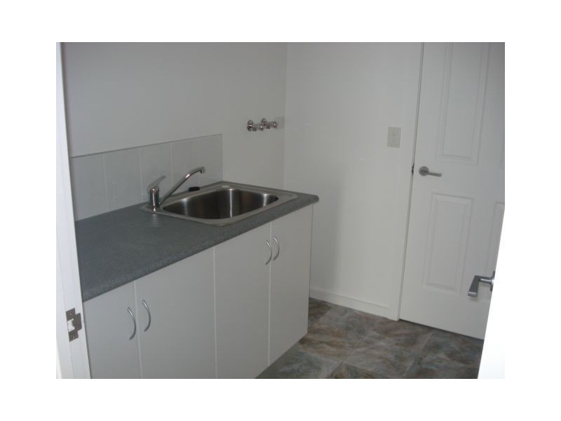 2/20 Savoy Place, Youngtown TAS 7249