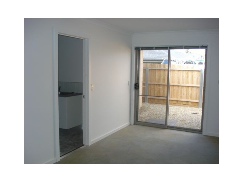 2/20 Savoy Place, Youngtown TAS 7249