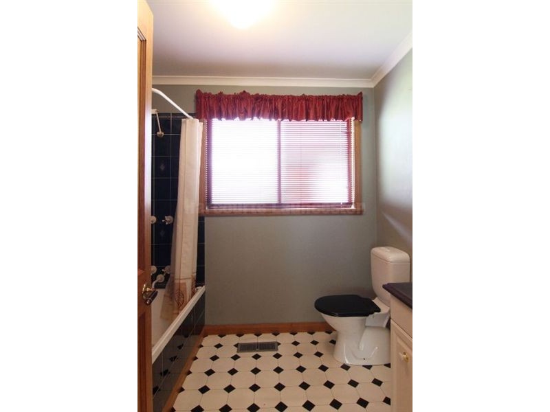 35 Meredith Crescent, South Launceston TAS 7249