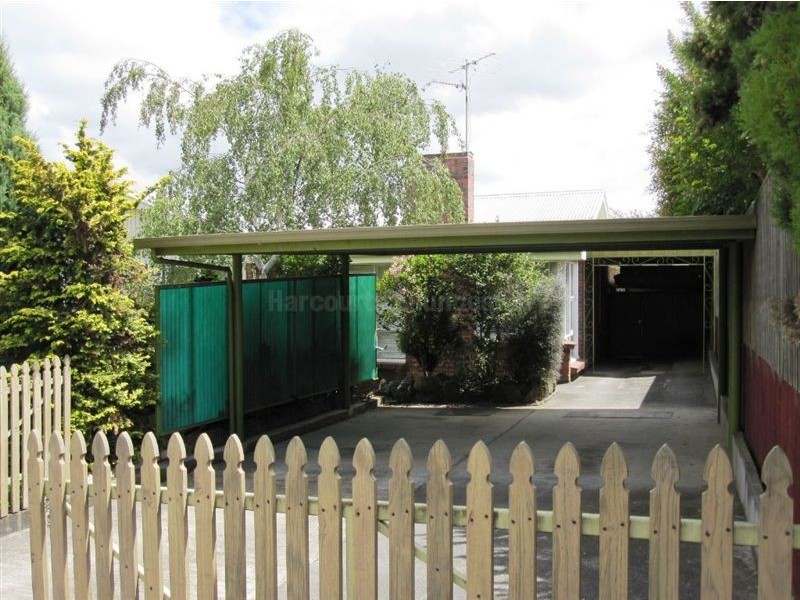 25 Helenwood Grove, Newnham TAS 7248
