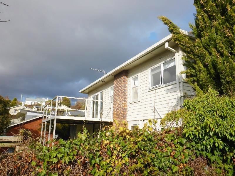 13 Lanoma Street, East Launceston TAS 7250