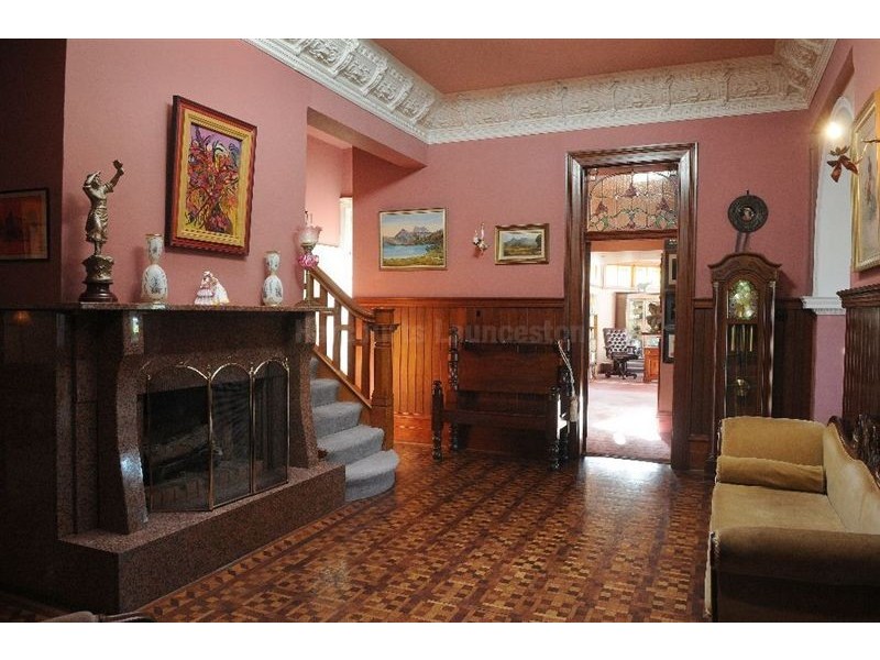 7 Lime Avenue, Newstead TAS 7250