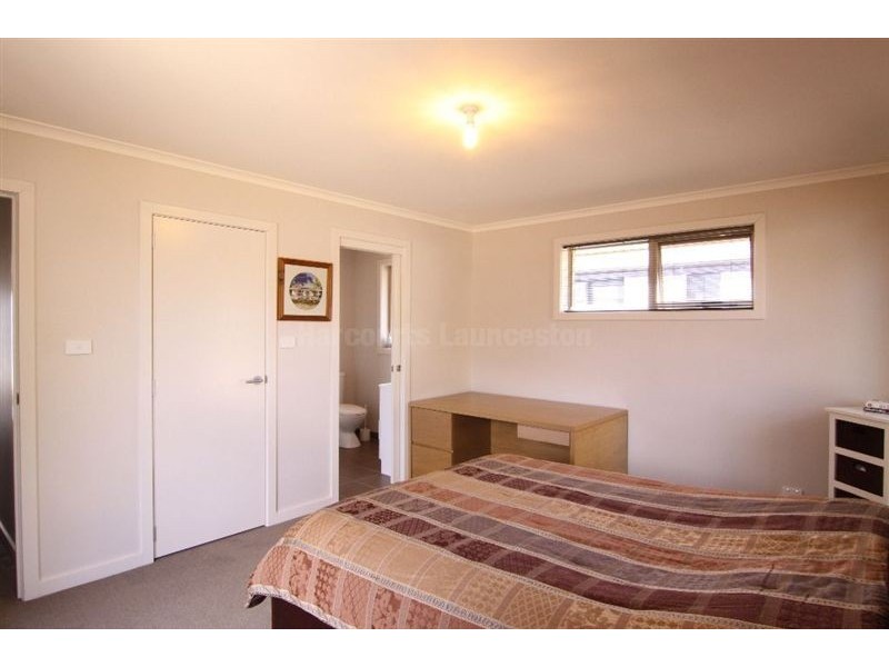 9 Clovis Court, St Leonards TAS 7250