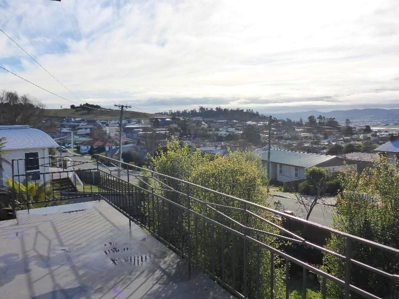 142 Pomona Road North, Riverside TAS 7250