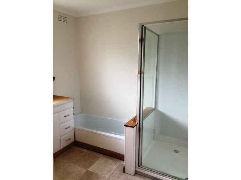 6 Pitten Crief, Riverside TAS 7250