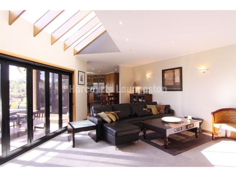 25 Sheridan Court, Summerhill TAS 7250