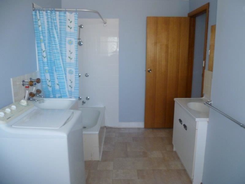 8/35-37 Snow Street, Newnham TAS 7248