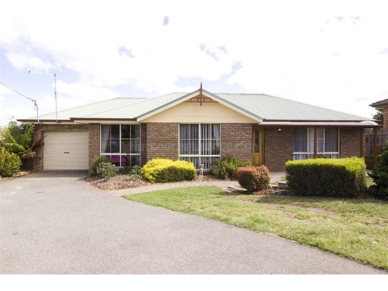 6 Rebecca Court, Summerhill TAS 7250