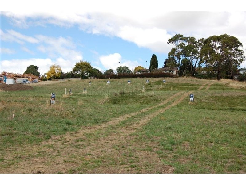 2 Hamelheath Way, Newstead TAS 7250