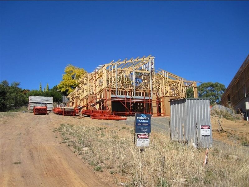 2 Hamelheath Way, Newstead TAS 7250