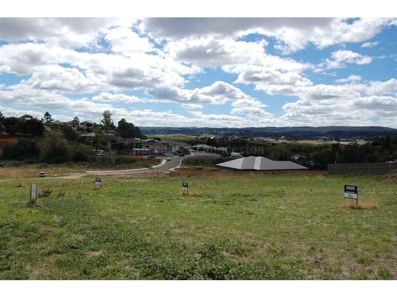 8 Hamelheath Way, Newstead TAS 7250