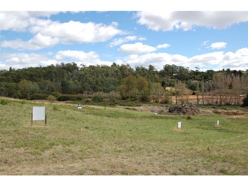 11 Hamelheath Way, Newstead TAS 7250