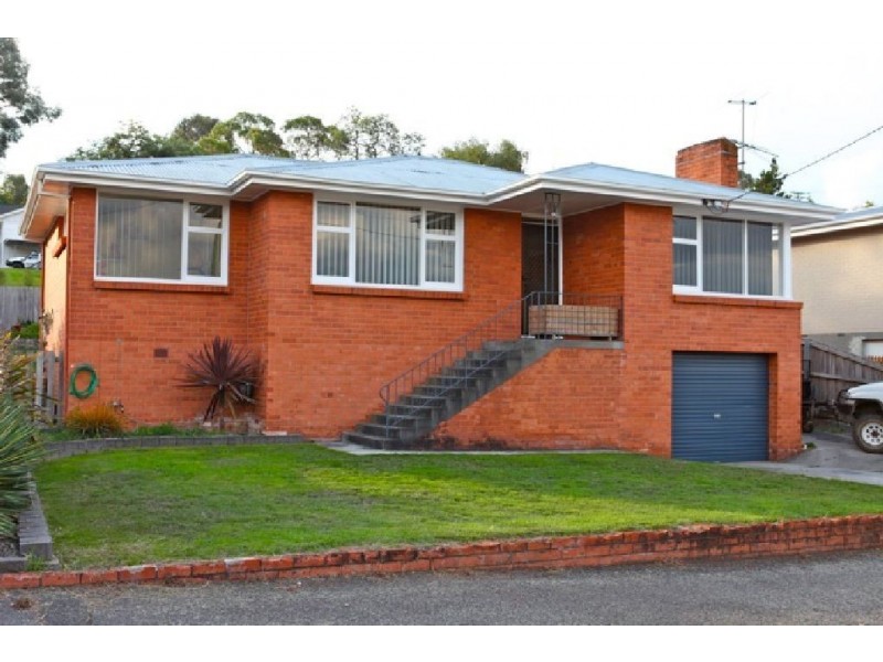 8 Maroney Street, Kings Meadows TAS 7249