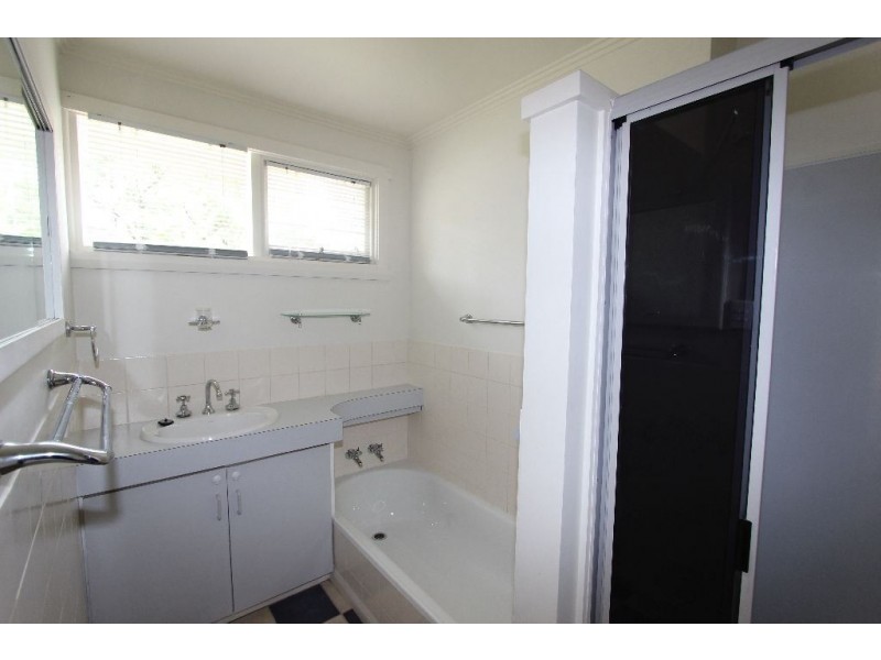 8 Maroney Street, Kings Meadows TAS 7249