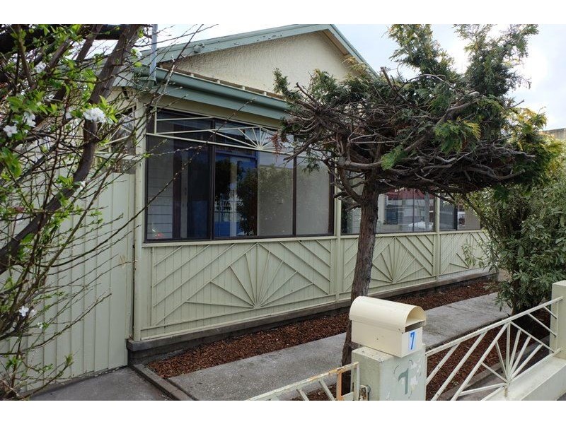 7 Esk Street, Invermay TAS 7248
