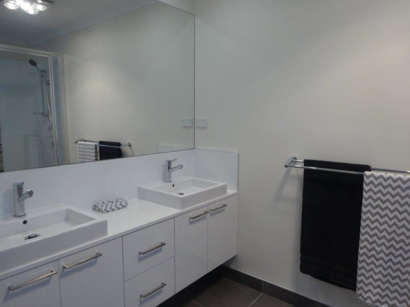 2/44 Assisi Avenue, Riverside TAS 7250