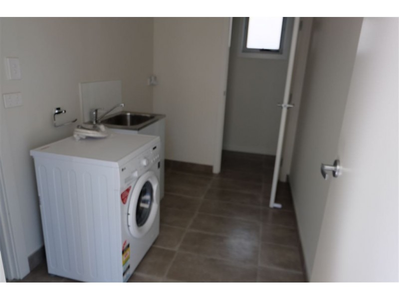 Room 1, 1/9-11 Hortus Place, Newnham TAS 7248