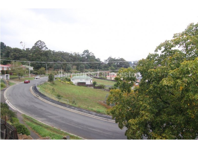 25 Meredith Crescent, South Launceston TAS 7249