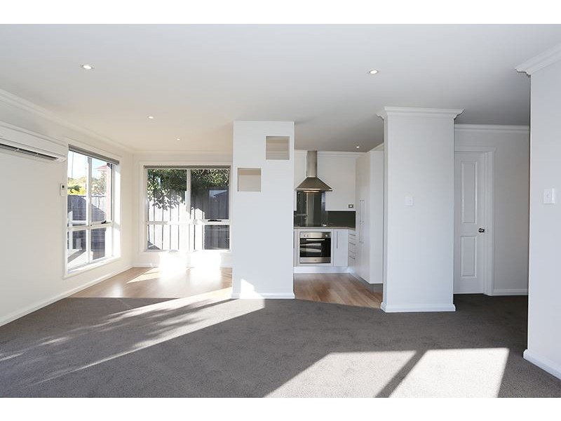 3/7 Lennon Rise, Newstead TAS 7250