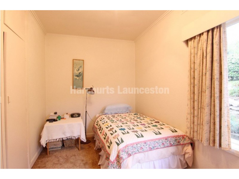 77 Forest Road, Trevallyn TAS 7250