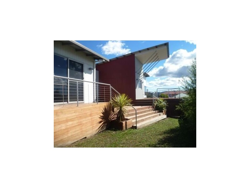 8 Cosgrove Court, Beauty Point TAS 7270