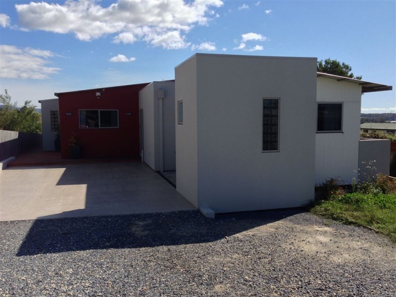 8 Cosgrove Court, Beauty Point TAS 7270