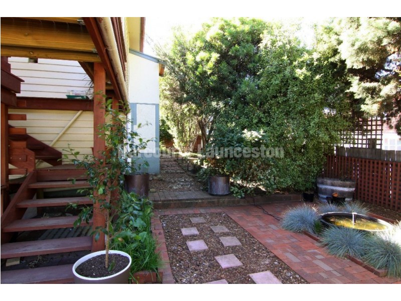 44 Hobart Road, Kings Meadows TAS 7249