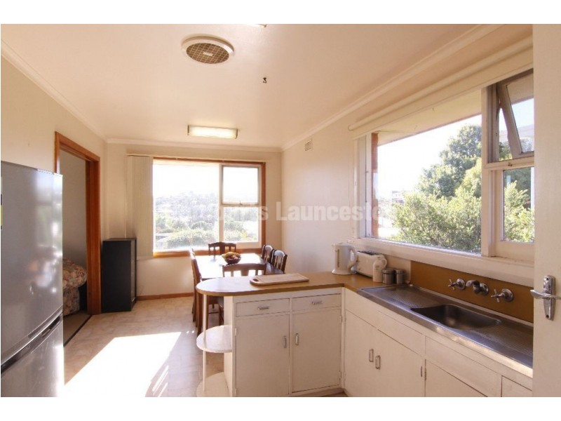 22 Albert Street, Youngtown TAS 7249