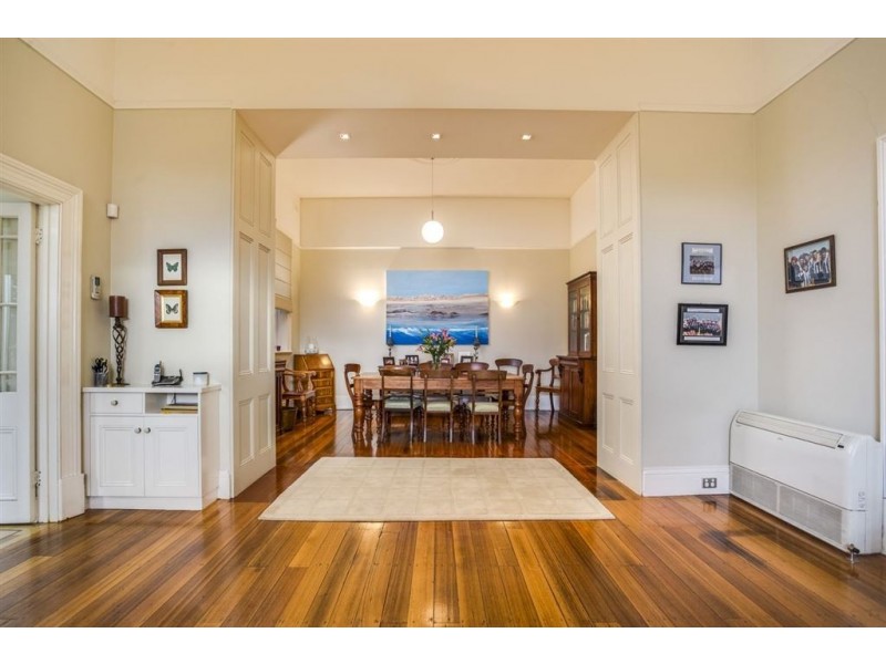 17-17a Elphin Road, Launceston TAS 7250