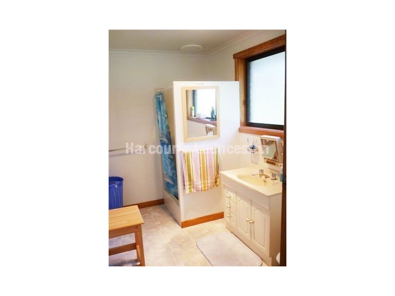 1 Mainwaring Street, Beauty Point TAS 7270