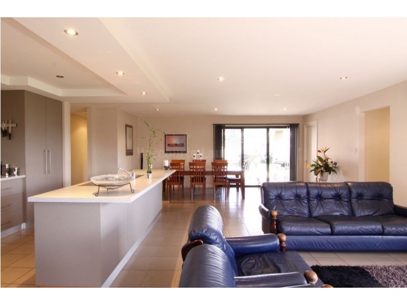 13 Comice Place, Newnham TAS 7248