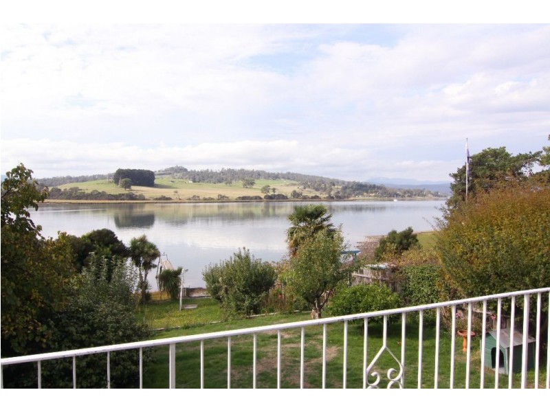 22 Rosevears Drive, Lanena TAS 7275