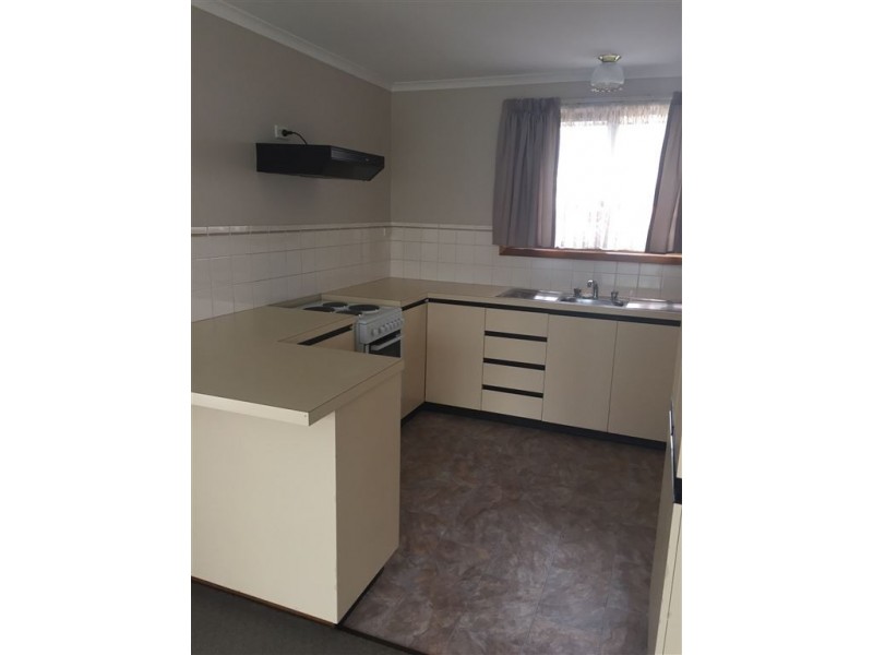 2/13 Vermont Road, Mowbray TAS 7248