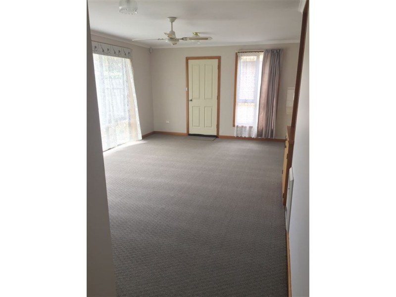 2/13 Vermont Road, Mowbray TAS 7248
