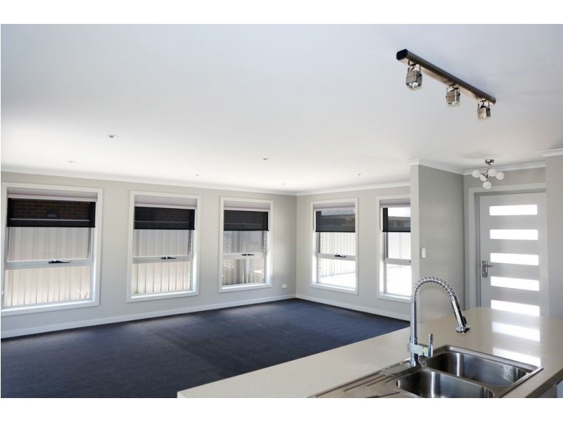 2/13 Palmerston Avenue, Prospect TAS 7250