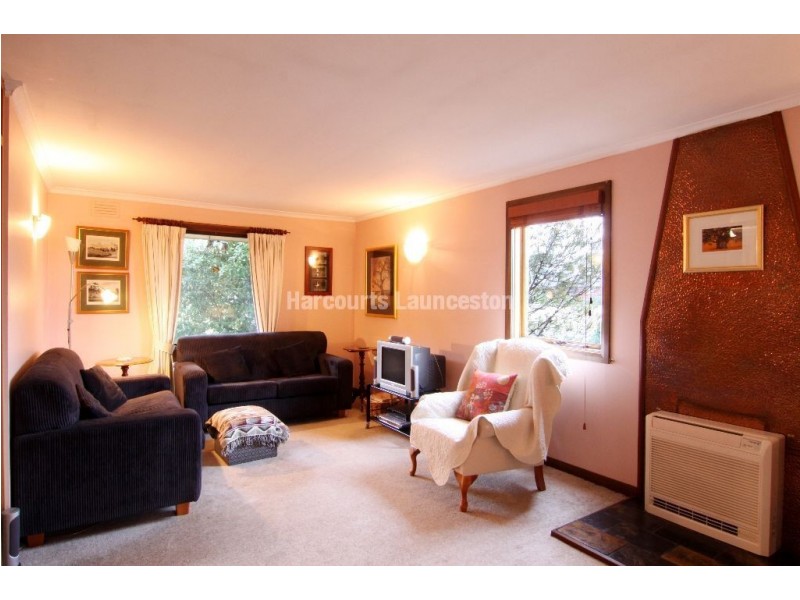 1 Riverview Road, Riverside TAS 7250