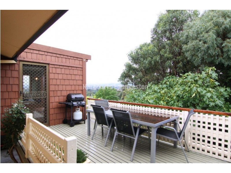 1 Riverview Road, Riverside TAS 7250