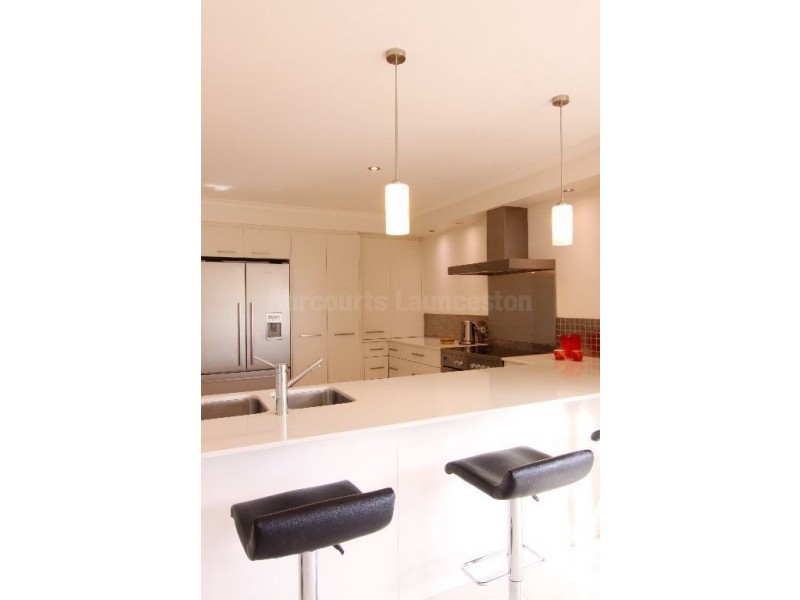 88 Country Club Avenue, Prospect Vale TAS 7250