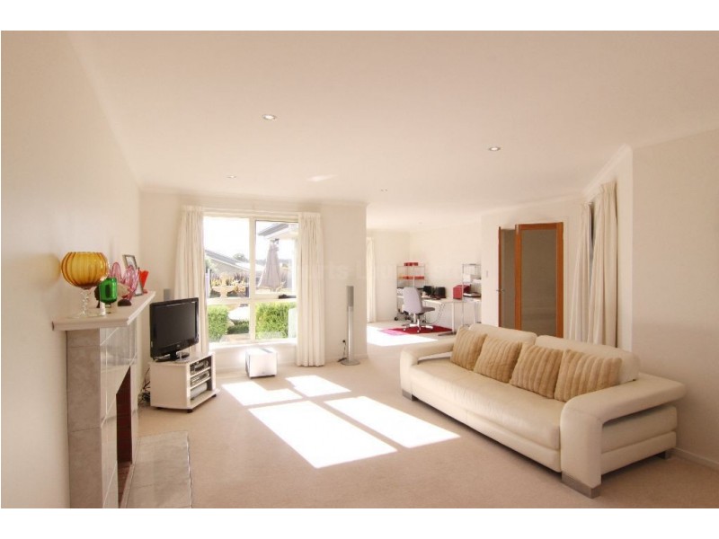 88 Country Club Avenue, Prospect Vale TAS 7250