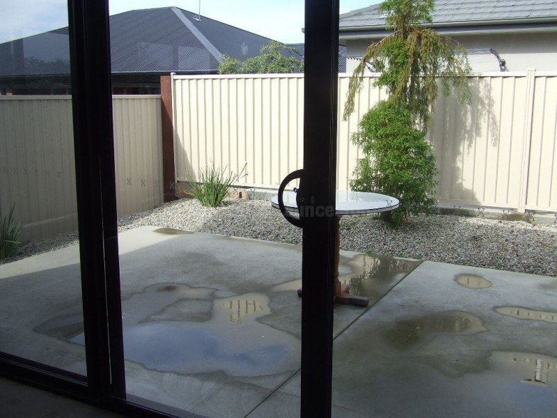 5/26-28 Bartlett Grove, Newnham TAS 7248